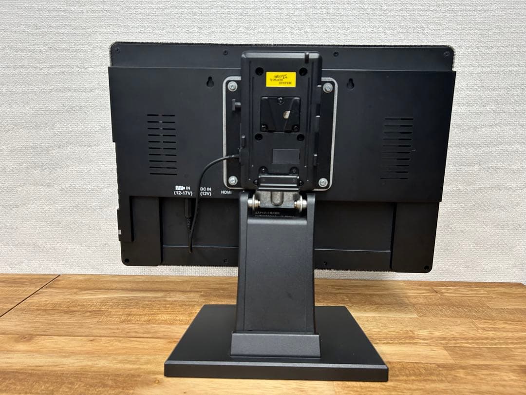 ４Kモニター　Vマウント＆AC エスケイネット15.6型　SK-4KM156