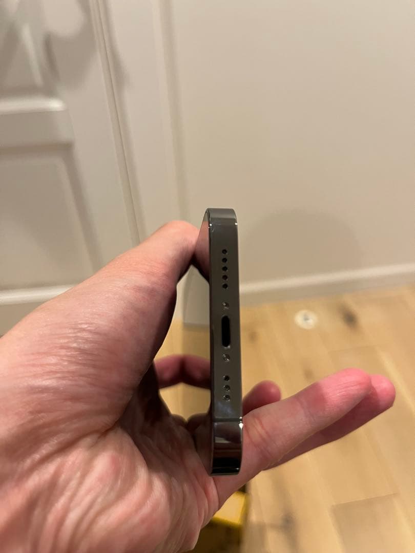 iPhone 13 Pro 256gb グラファイト SIMロック解除済