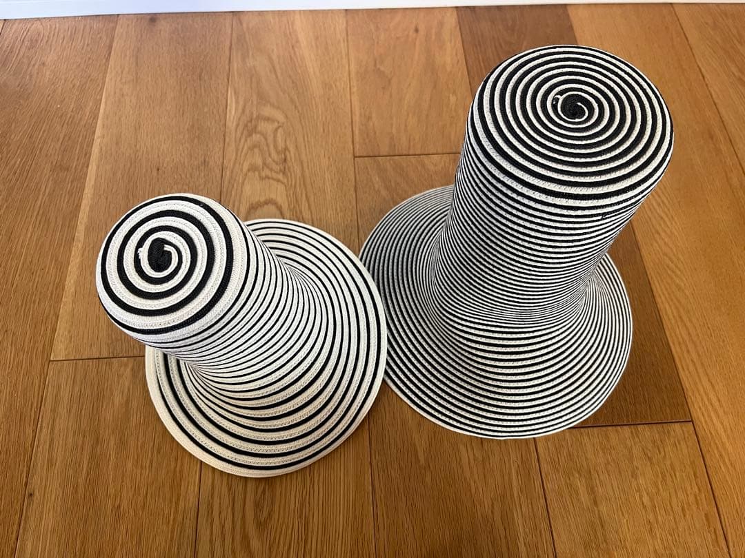 MOBJE モブジェ　フラワーベース2個セット　白/黒