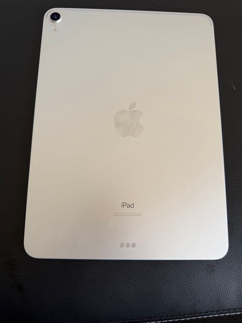 iPad1世代11インチプロ　マジックキーボード付き
