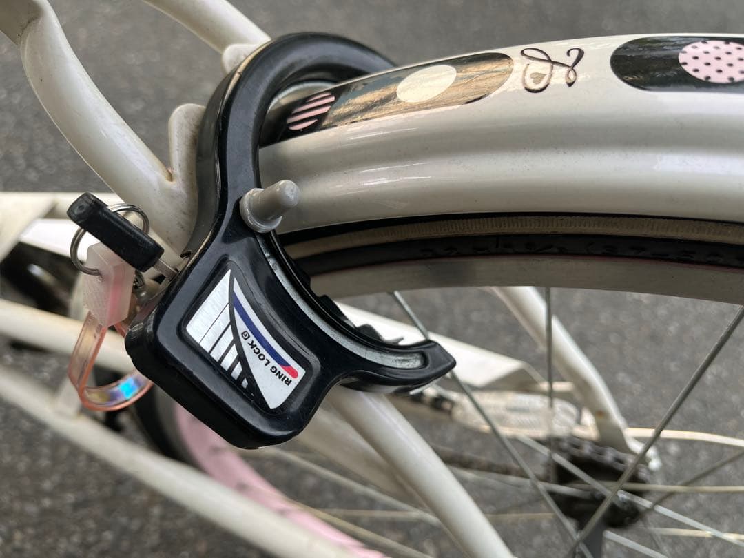 T*u様 中古女の子自転車LEDオートライトGIRL’s LABO 22インチ※