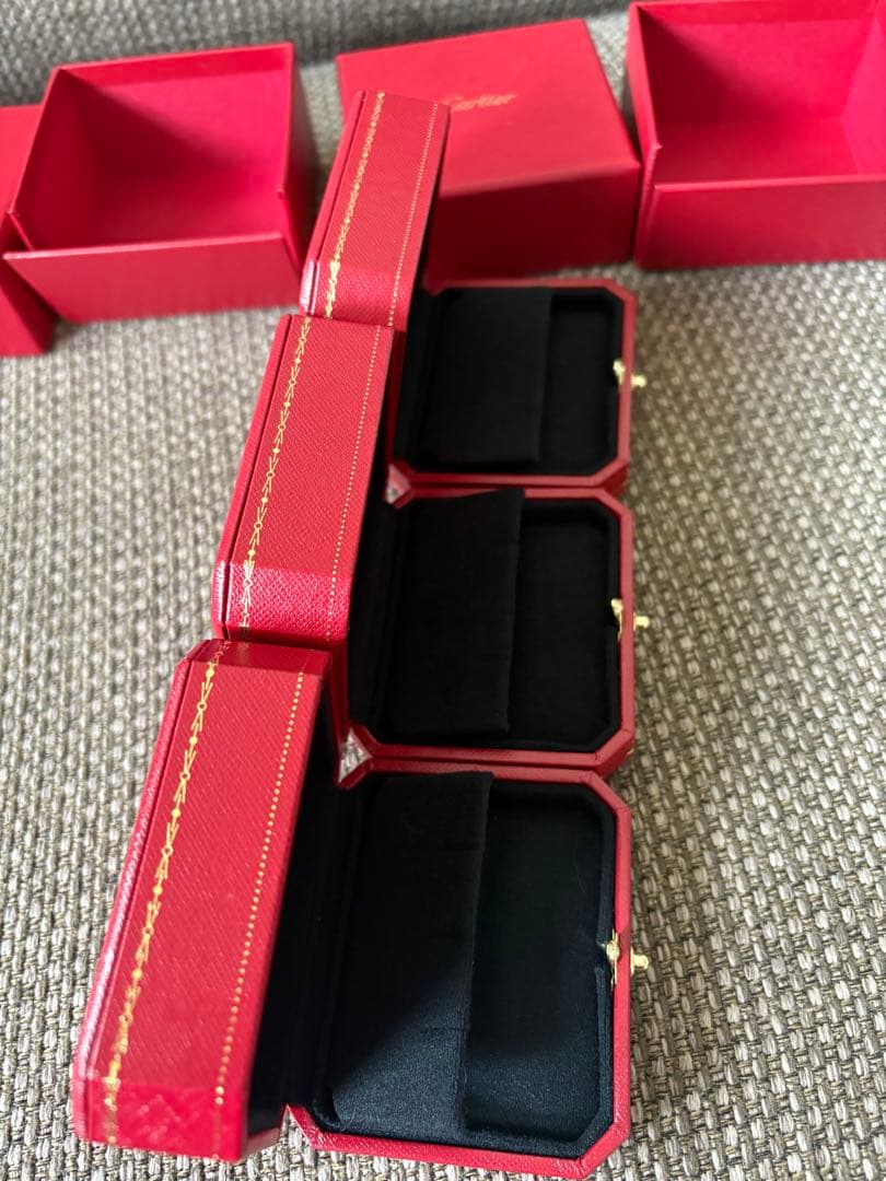 現行品　美品カルティエ　ピアス　イヤリング　空箱　ケース　3セット