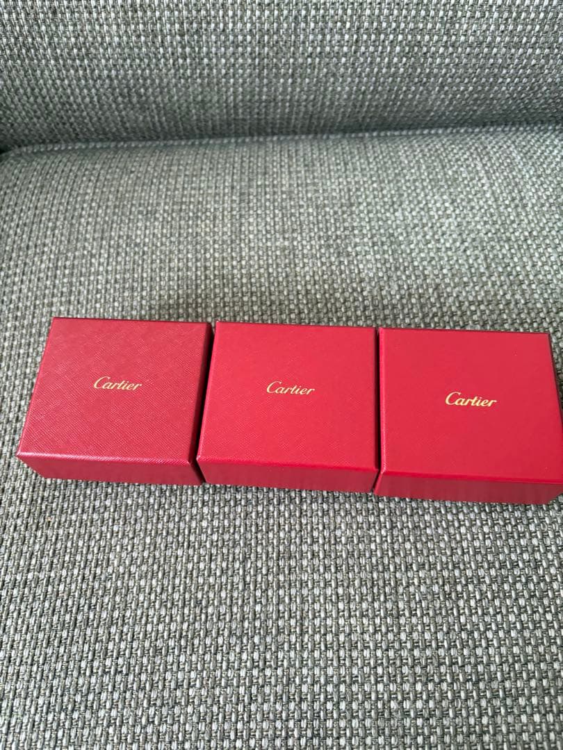 現行品　美品カルティエ　ピアス　イヤリング　空箱　ケース　3セット