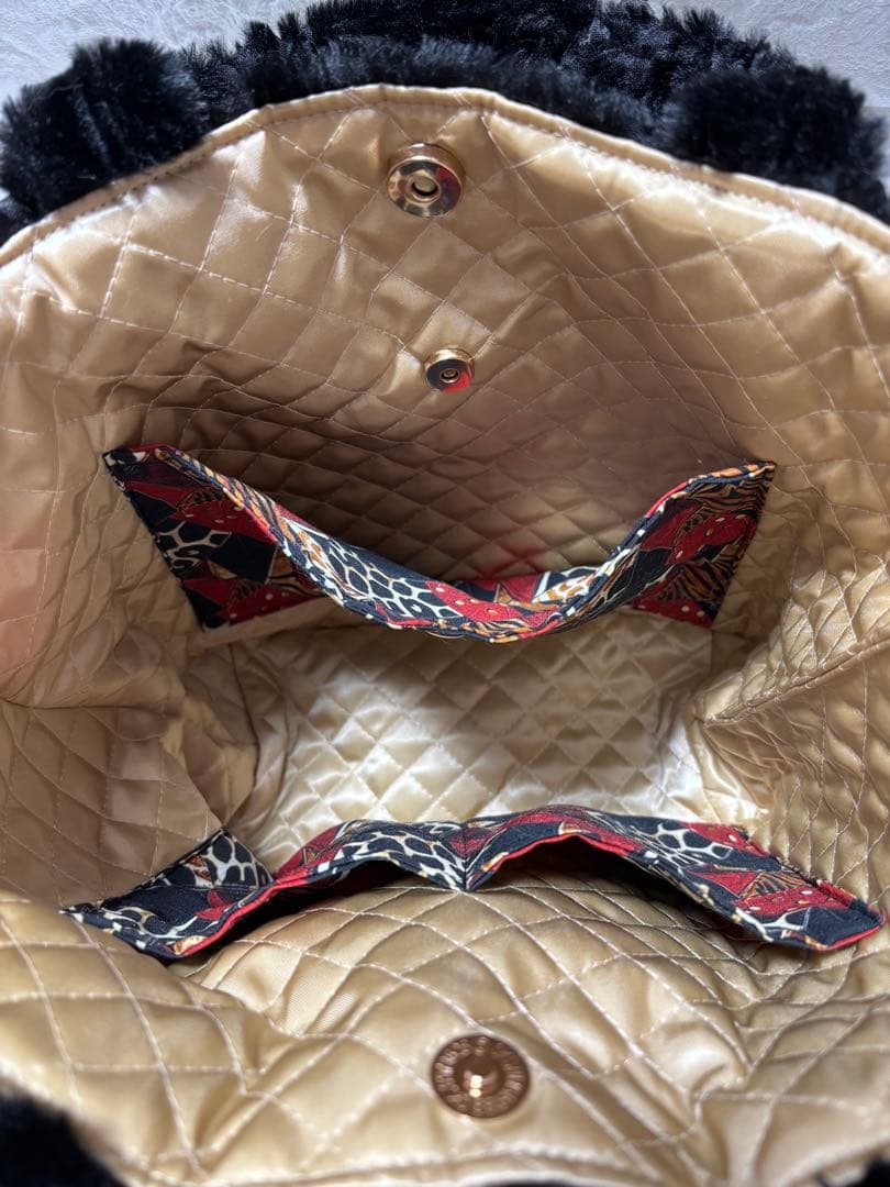 灰*猿様 コヤンイサムチョン　サイドファスナーバッグ（大）　サンダーちゃん　ヒョ