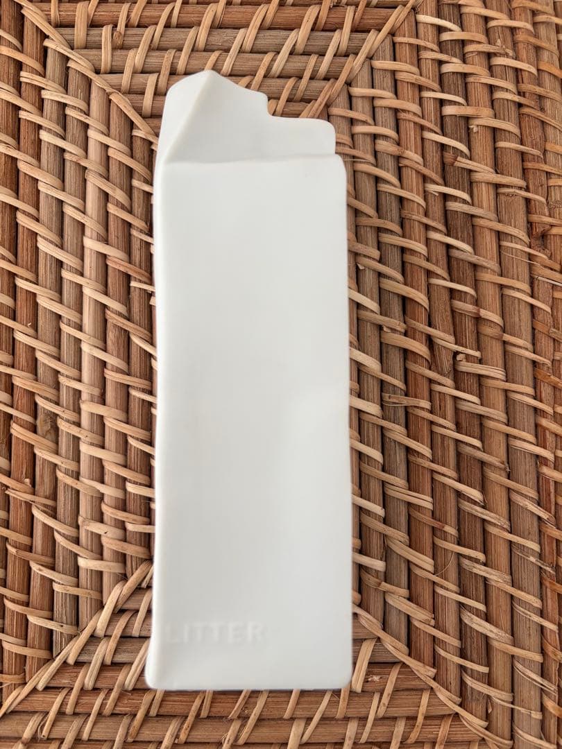 新品未使用:Rosenthal do not litter 牛乳パック型　花瓶