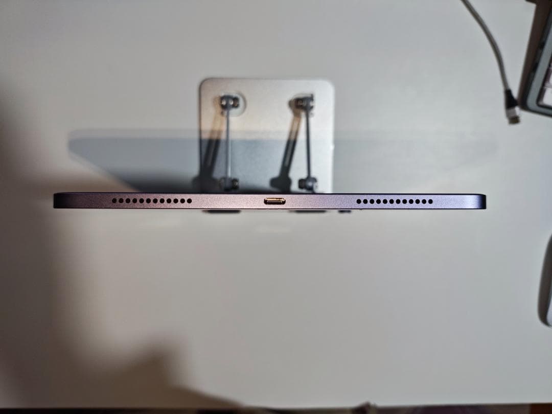 【中古】iPad Air 5th WiFi 64GB パープル 本体のみ