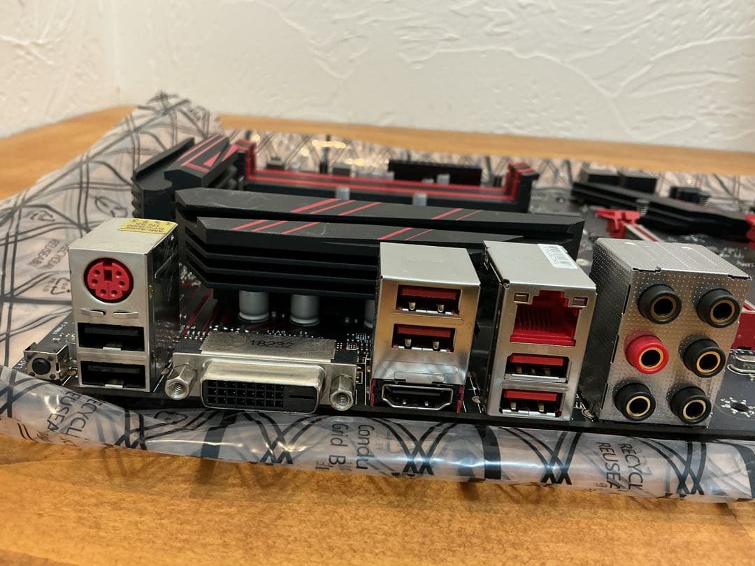 グラフィックボード・グラボ・ビデオカード MSI B450 GAMING PLUS + AMD Ryzen 5 2600X