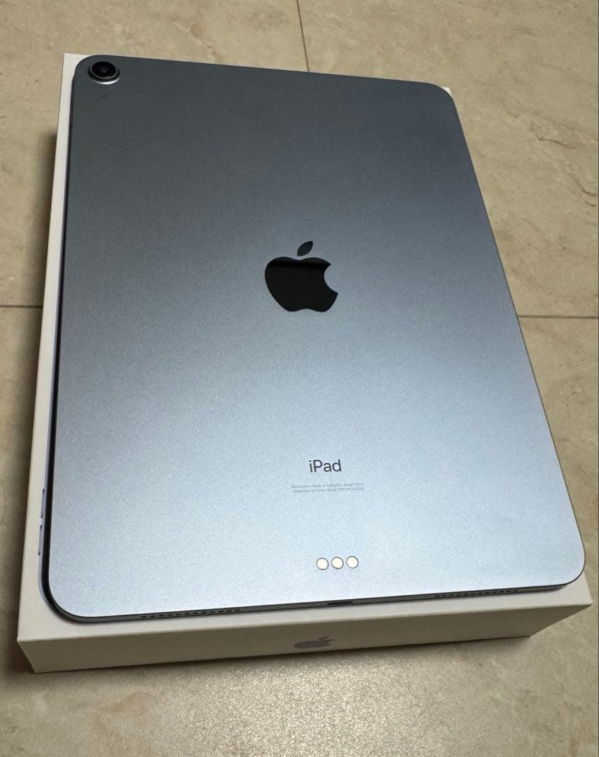 【美品】iPad Air 第4世代 Wi-Fi 64GB ブルー　10.9インチ