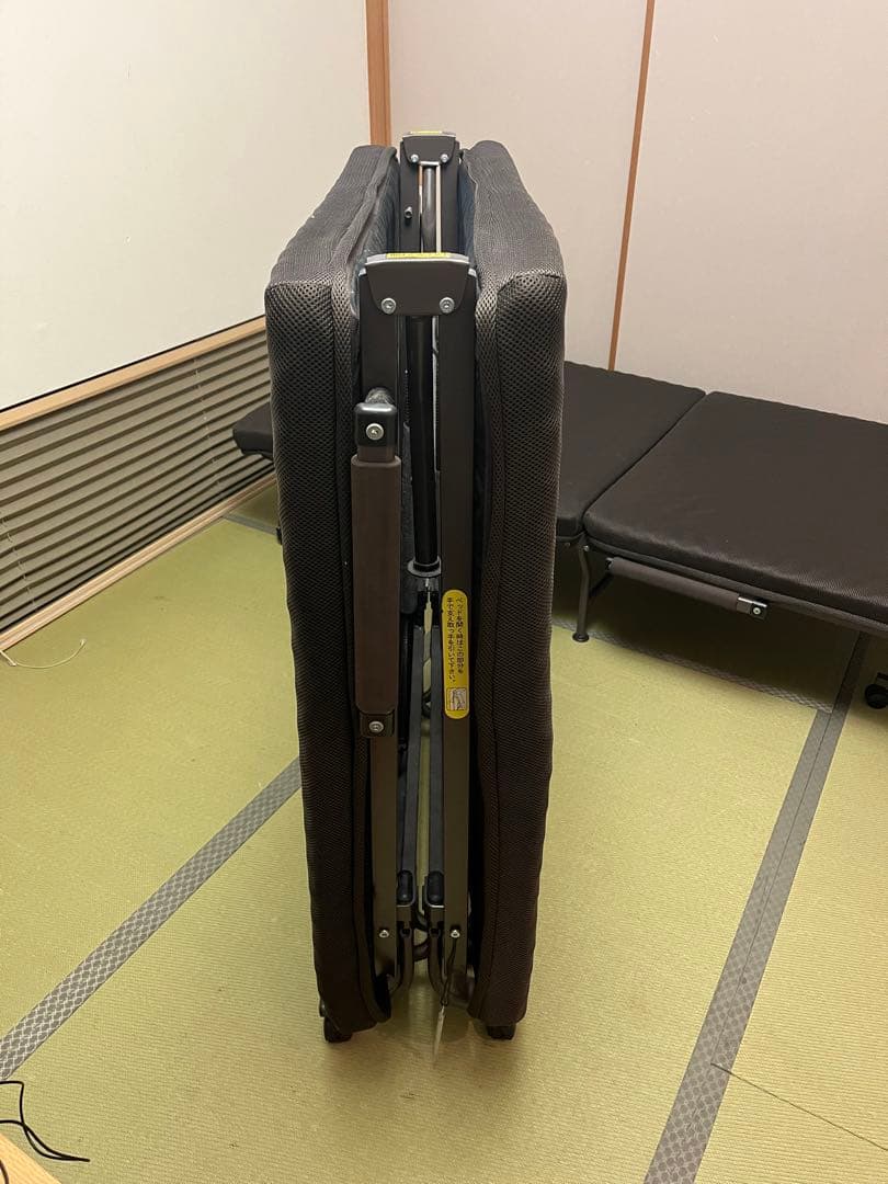 ニトリ　折りたたみベッド　送料込み