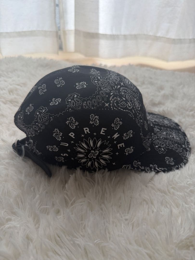 Supreme バンダナ柄 キャップ