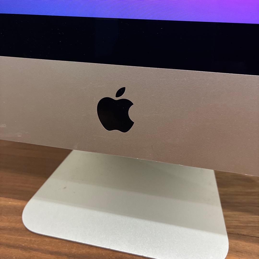 【初期化済】アップル Apple iMac 21.5インチ / 8GB