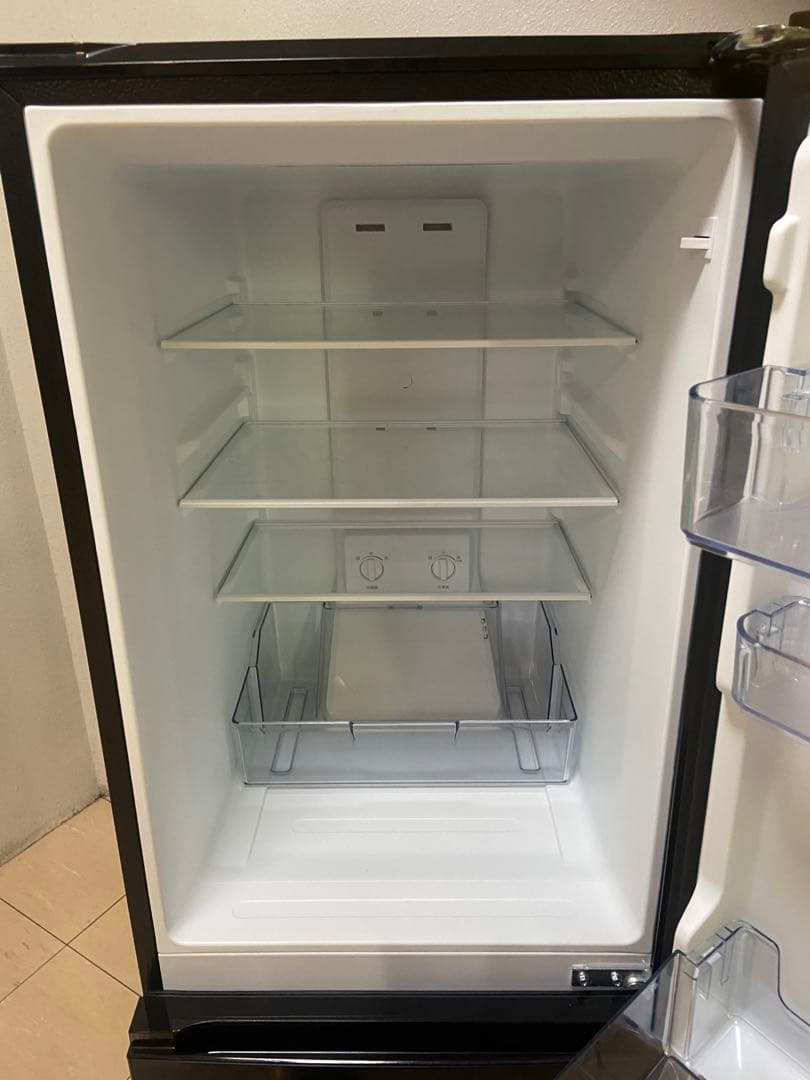 Y159 YAMADA 2025年製 159L 冷蔵庫 ブラック