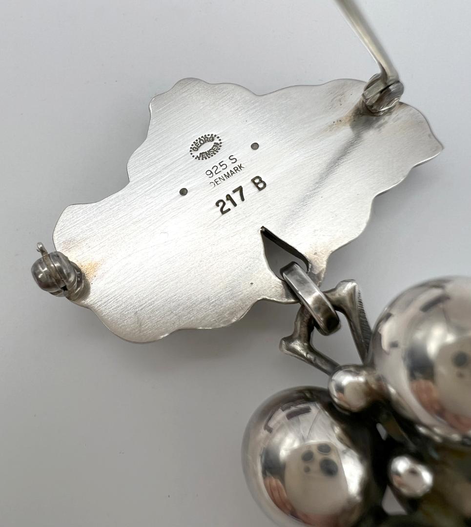   ムーンライト グレープ ブローチ シルバー925