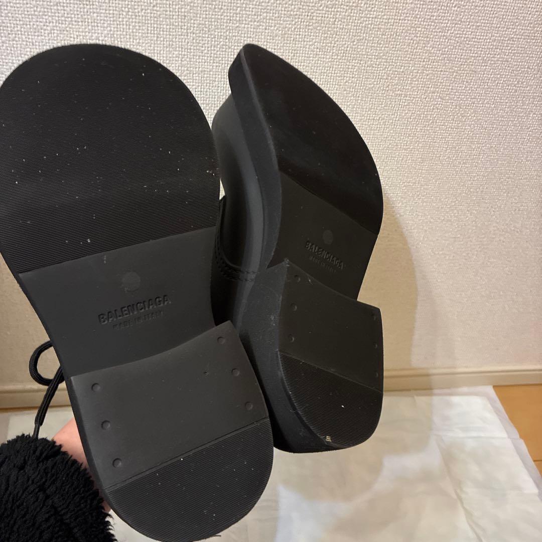 .*様 最安値　BALENCIAGA ブラック ローカットシューズ