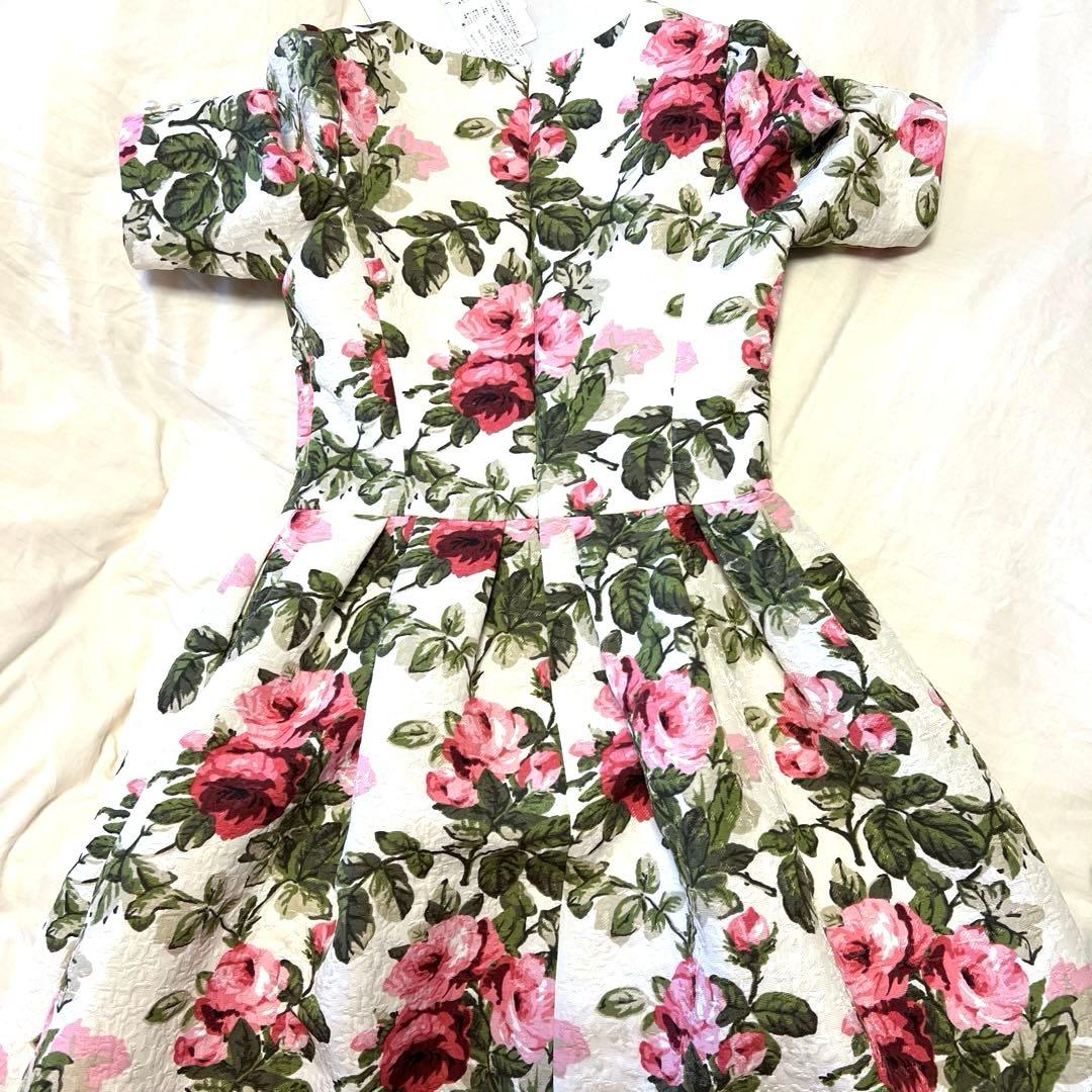 新品未使用　エムズグレイシーワンピース