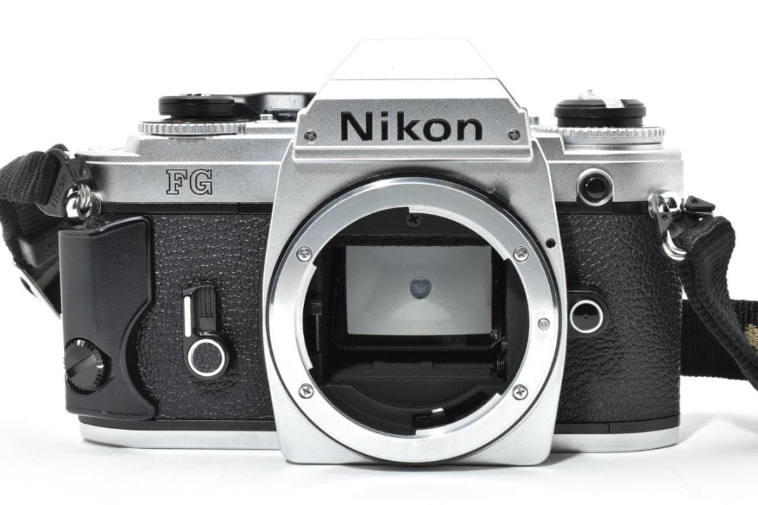 新品級 ニコン FG シルバー フィルム モルト新品交換済 箱 説明付 H003