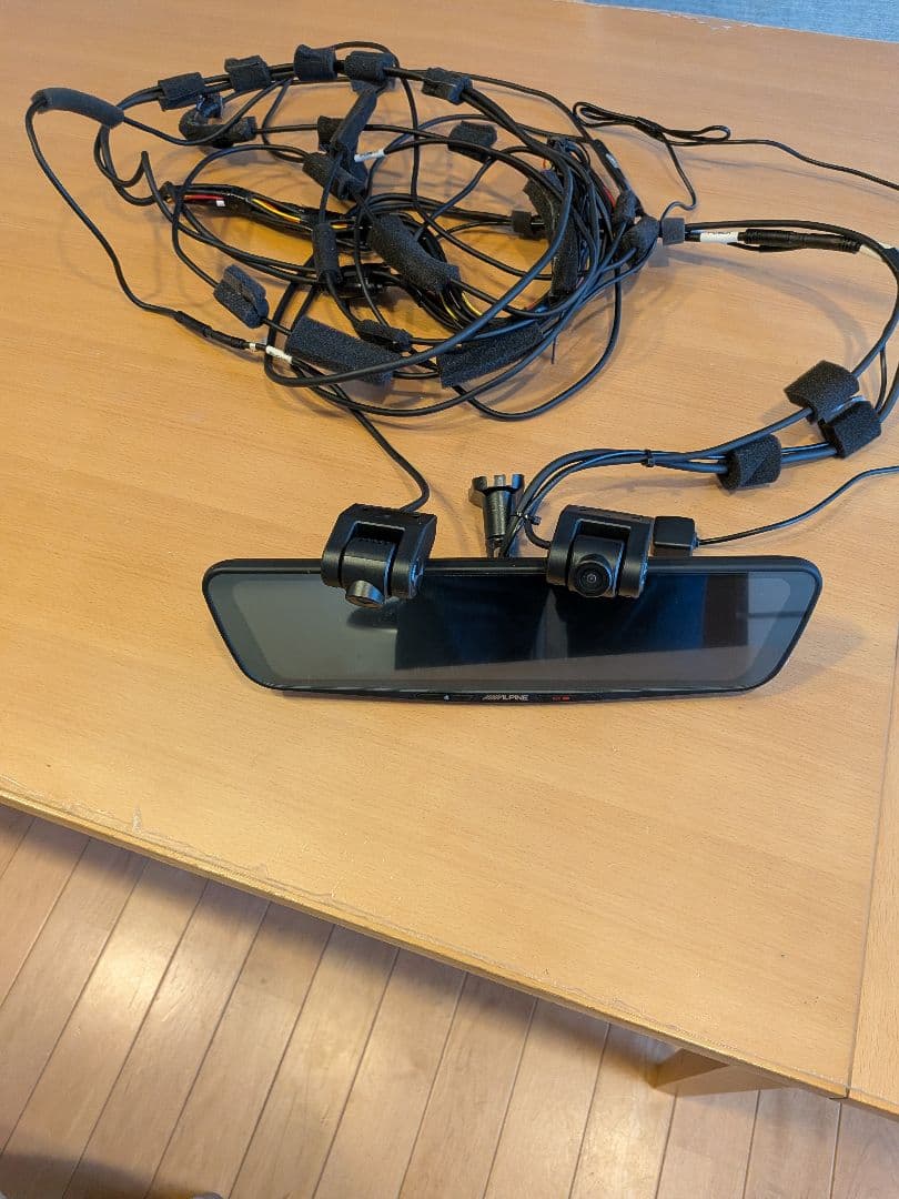 アルパイン　DMR-M01R　ミラー型ドライブレコーダー