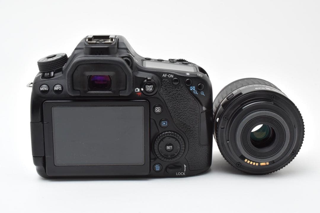 デジタルカメラ Canon EOS 80D /Canon EF-S 18-55mm USM