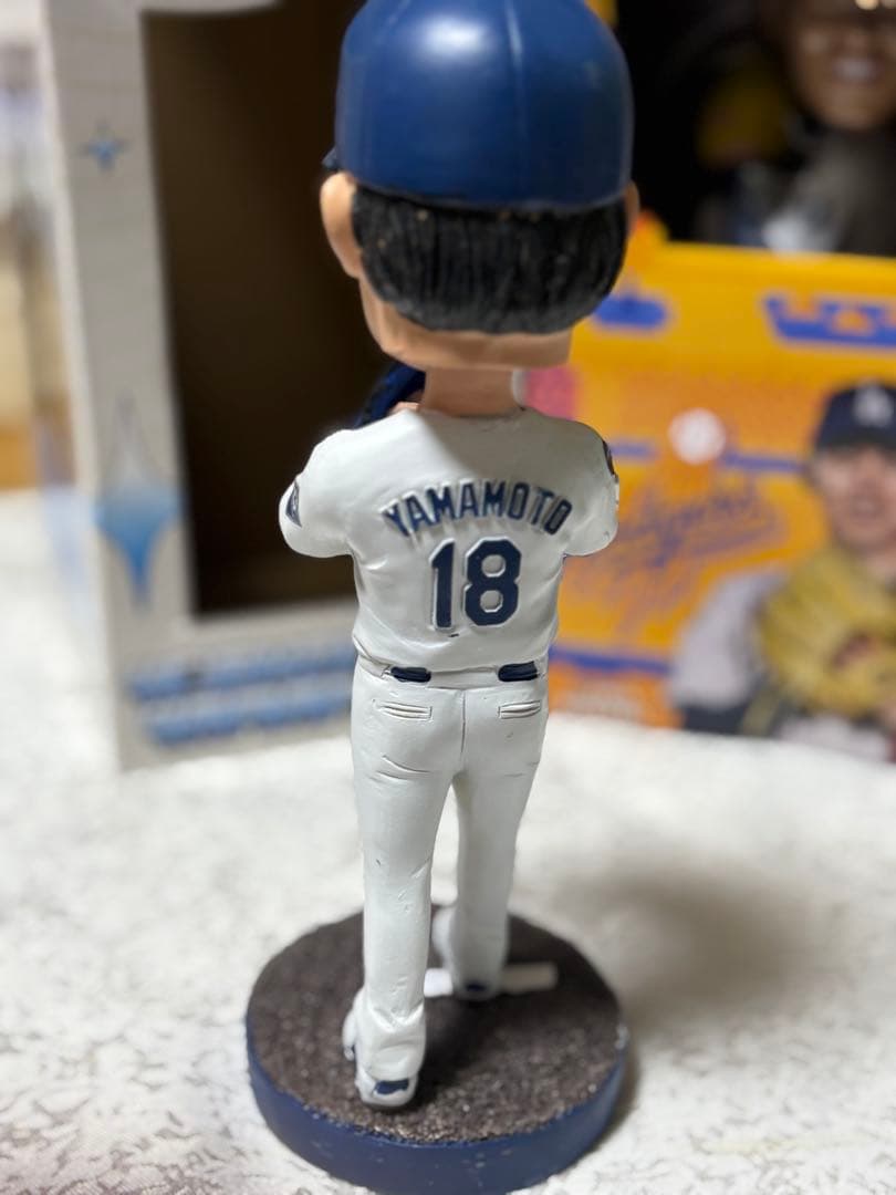 Yoshinobu Yamamoto ボブルヘッド フィギュア