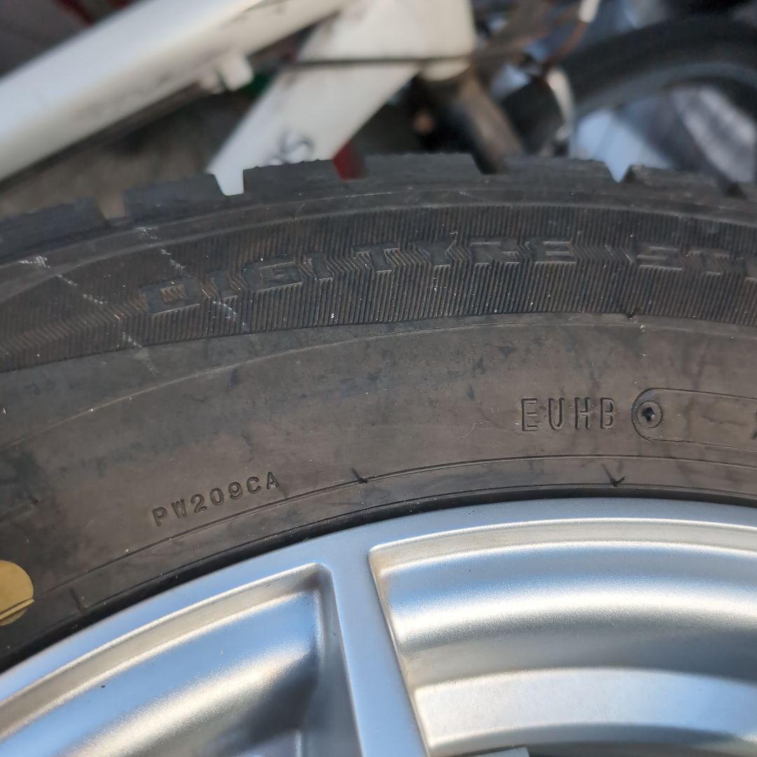 ストレンジャーアルミホイル215/65R16 980 5穴　スタッドレスタイヤ付