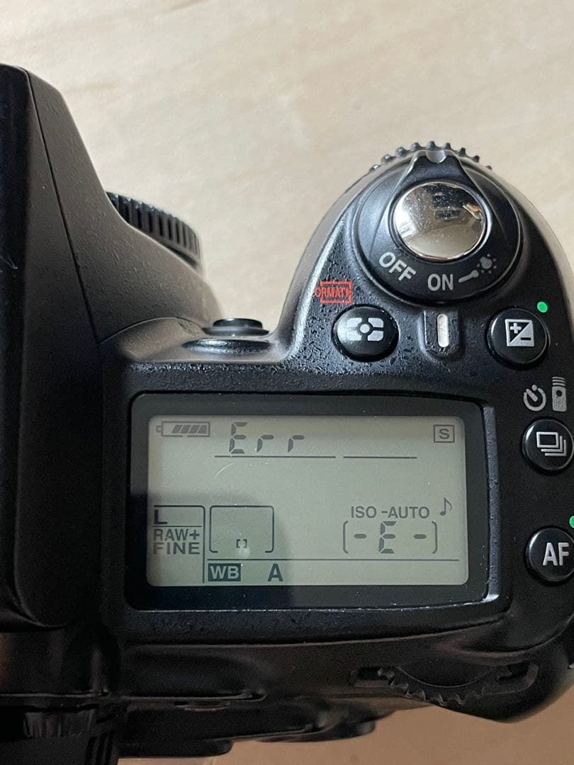 デジタルカメラ Nikon D90 AF-S Nikkor 18-105mm F3.5-5.6G