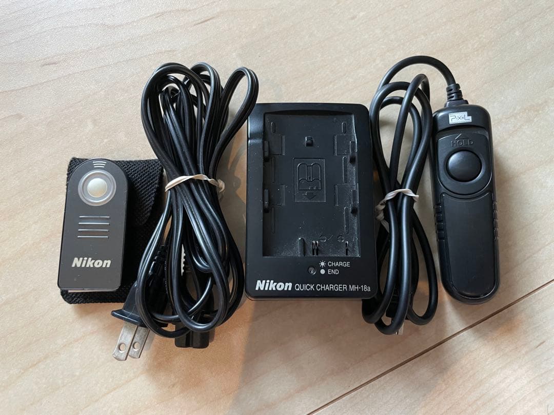 デジタルカメラ Nikon D90 AF-S Nikkor 18-105mm F3.5-5.6G