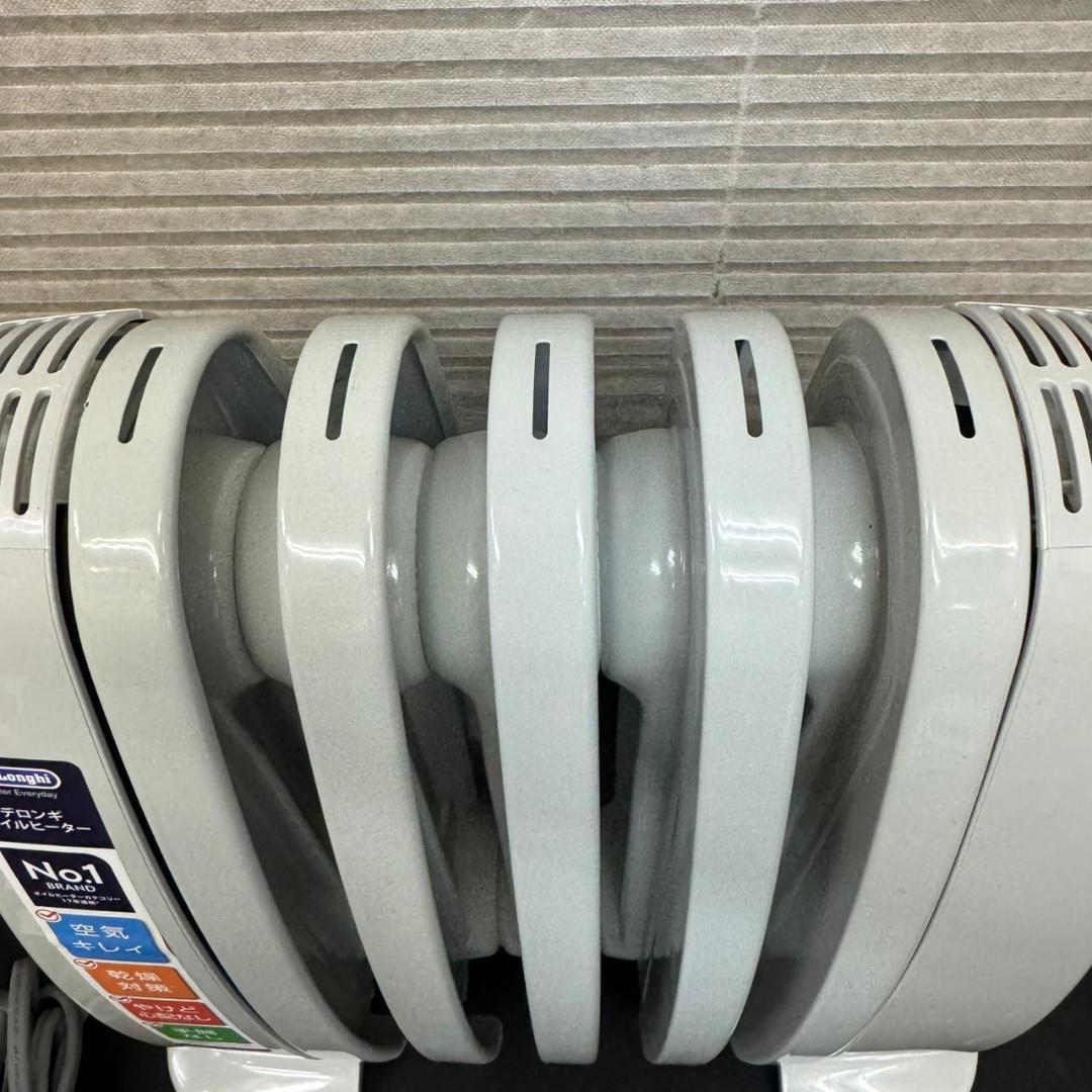 ☆デロンギ　ミニオイルヒーター　RHJ01A0505　足元暖房　DeLonghi