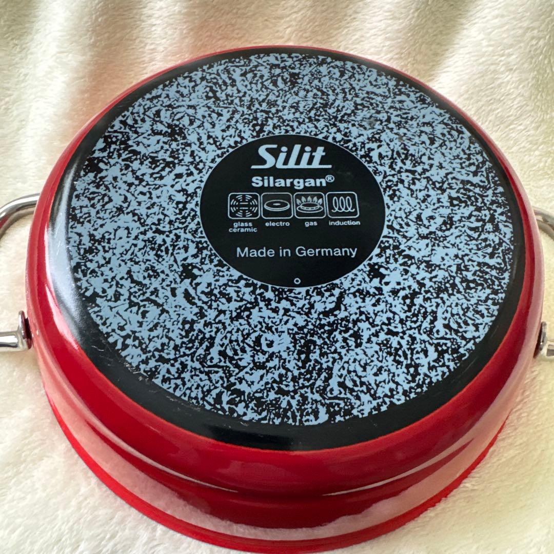 P*o様 シリットsilit シチューパン24cm レッド　スノコ/ガラス蓋付き