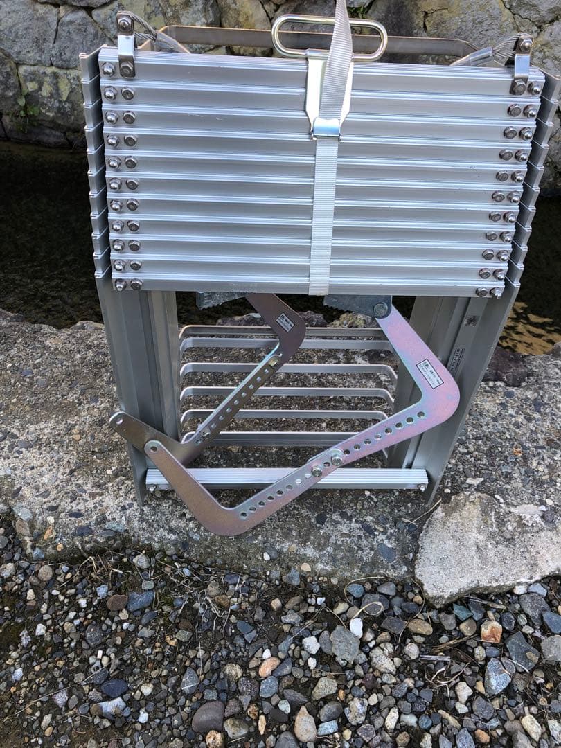 金属製 避難はしご　つり下げはしご(伸縮式)(B15)