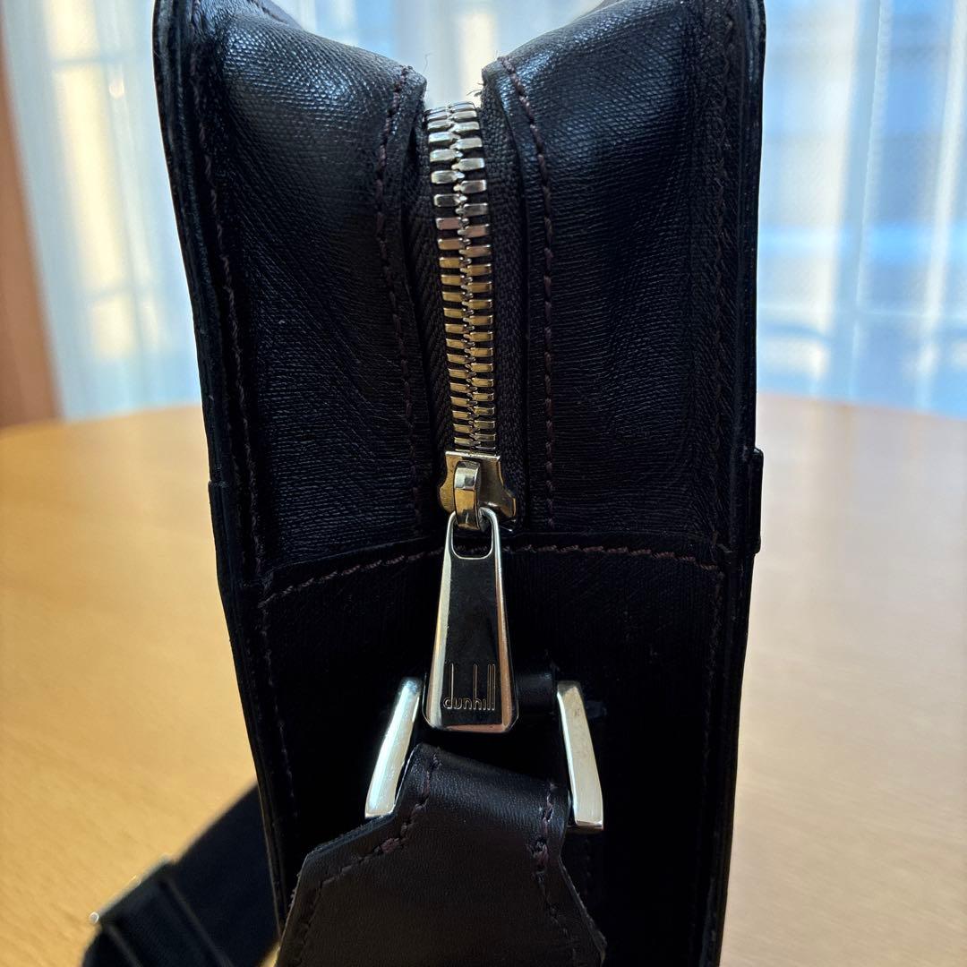 dunhill ブラック レザー ショルダーバッグ【サイドカー】