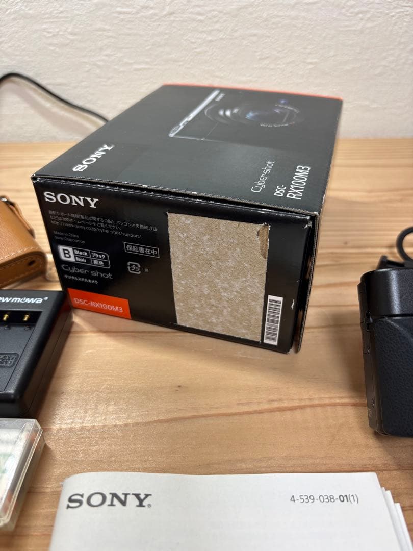 デジタルカメラ SONY Cyber-shot RX100M3