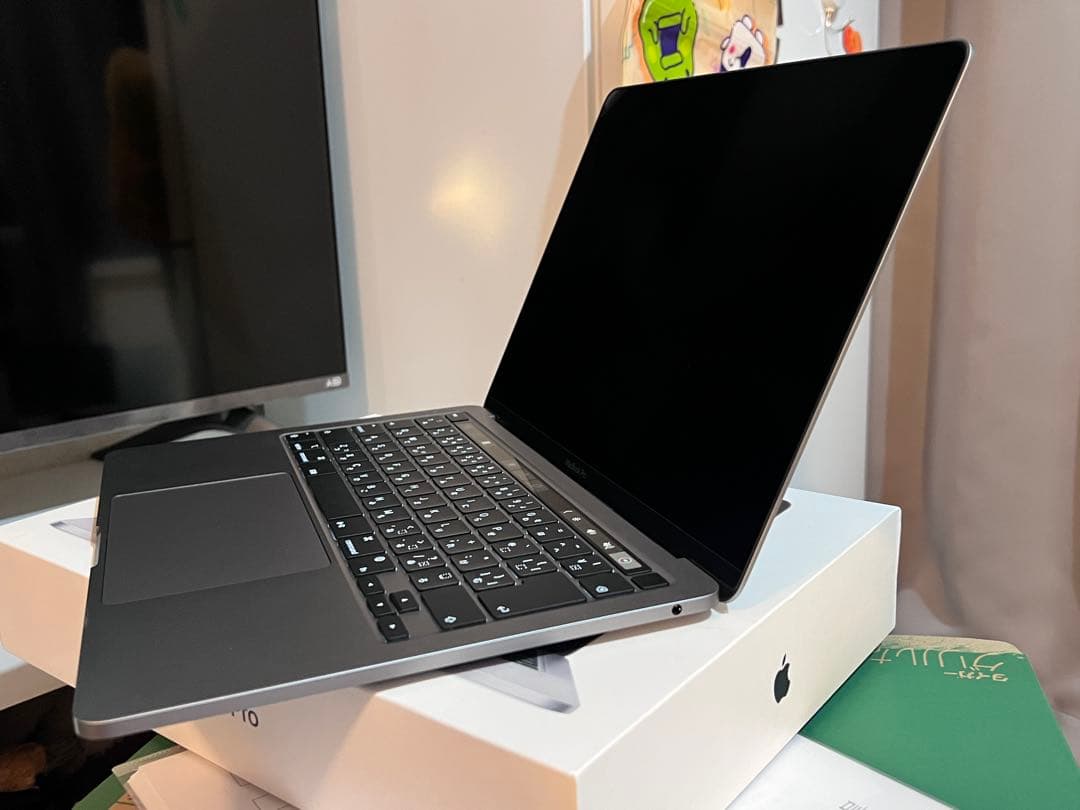 MacBook Pro 13インチ 2022 M2 美品 バッテリー91%