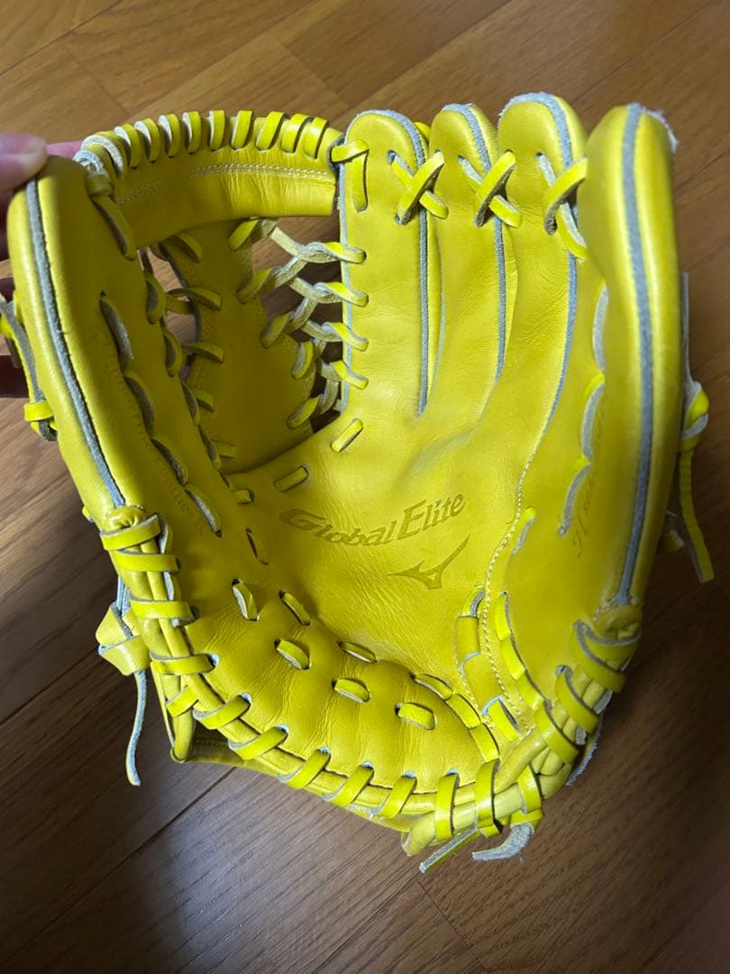 ミズノ グローバルエリート ナチュラルライム 一般軟式オールラウンド用