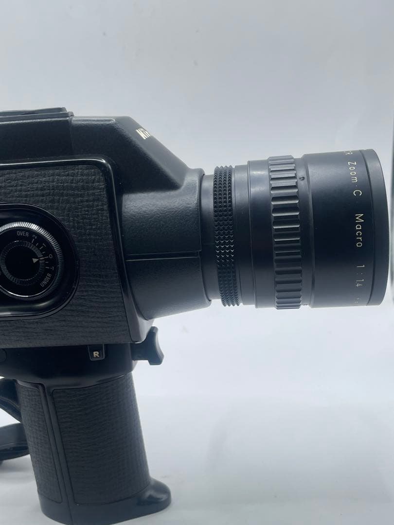 B　Nikon R10 Super ビデオカメラ本体 ケースとフィルム付