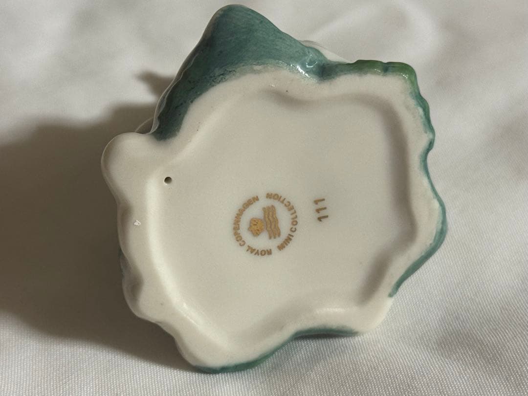 希少 廃盤 ロイヤルコペンハーゲン クリスマスツリー 8cm フィギュリン