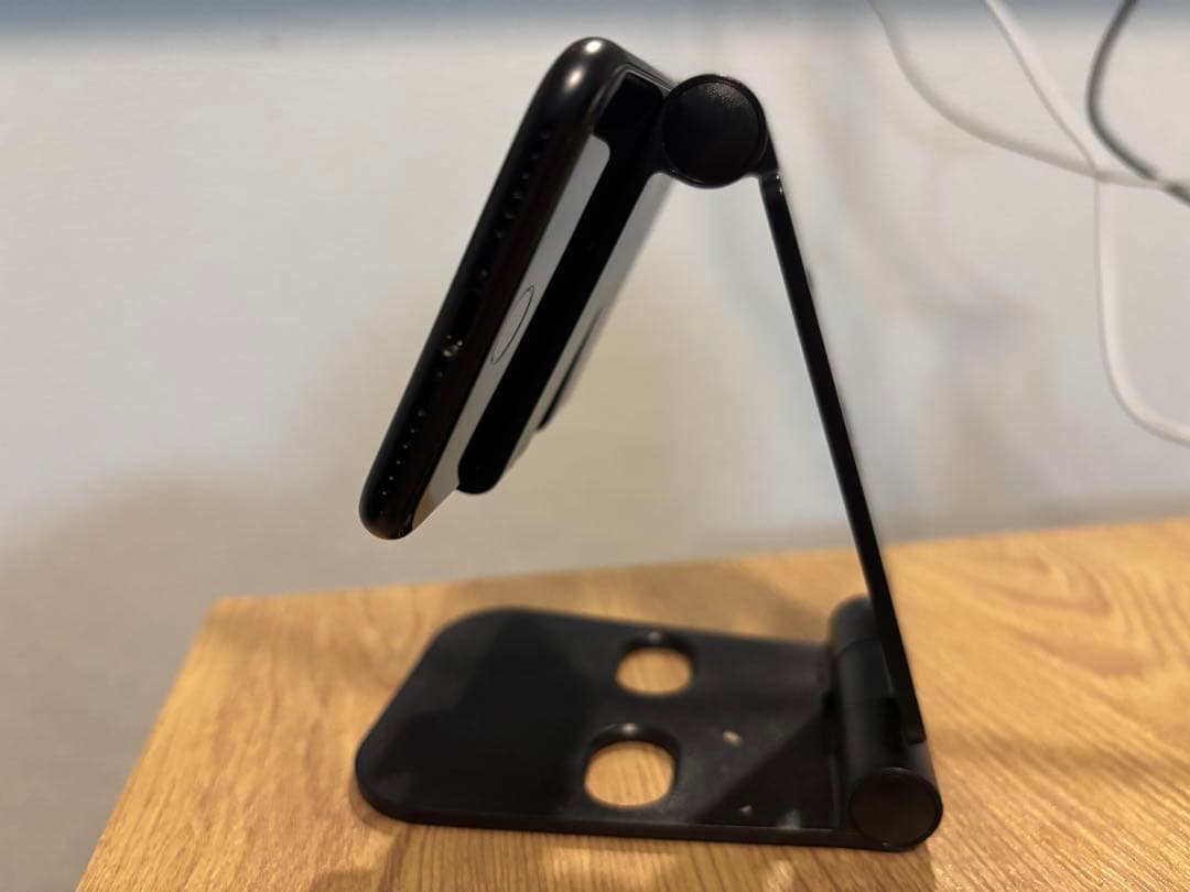 【美品】iPhone se 第二世代　ブラック