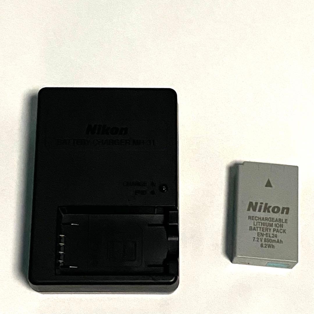 Nikon ミラーレス一眼 Nikon1 J5 ダブルズームレンズキット