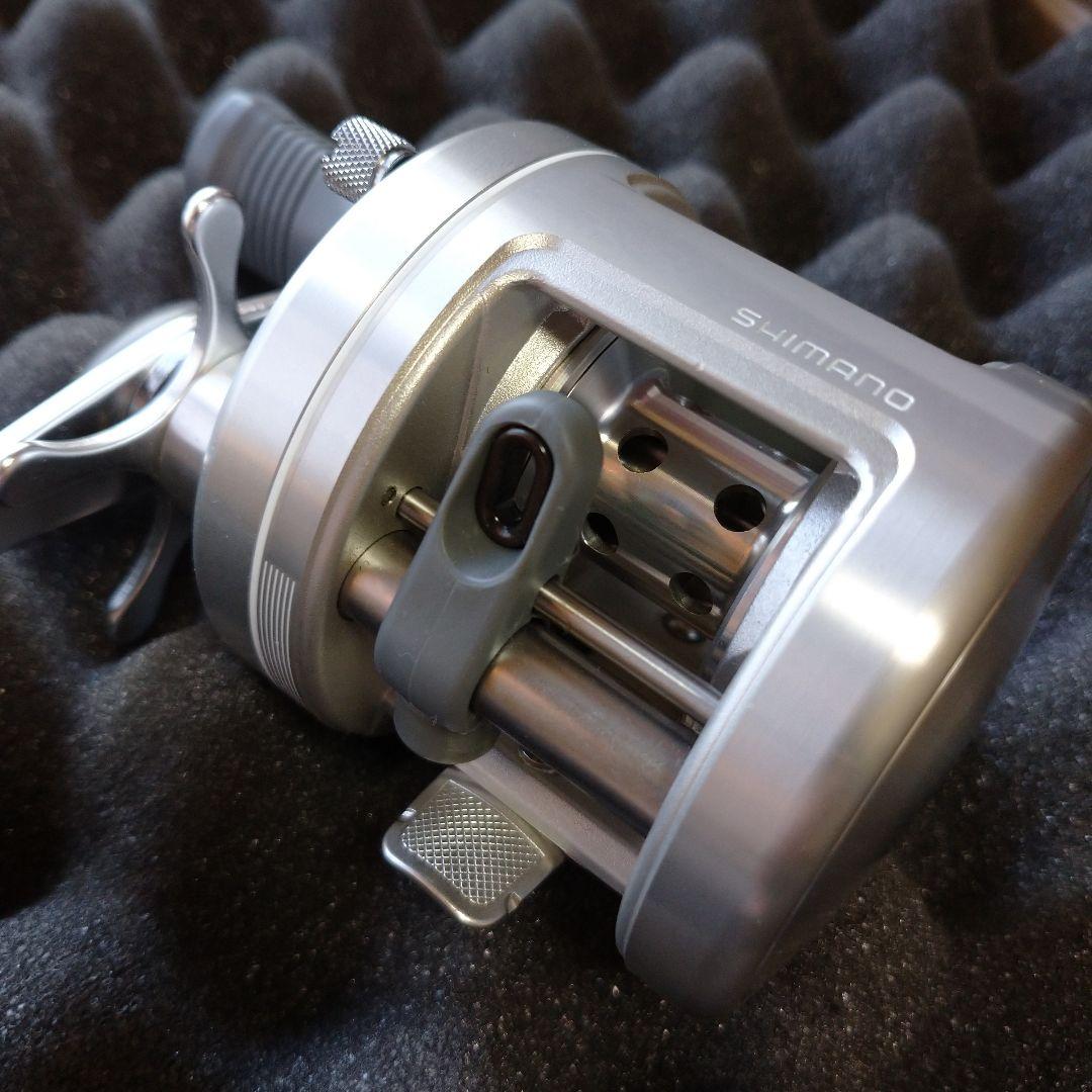 初代カルカッタ200 新品未使用 デッドストック カルカッタ 200 シマノ