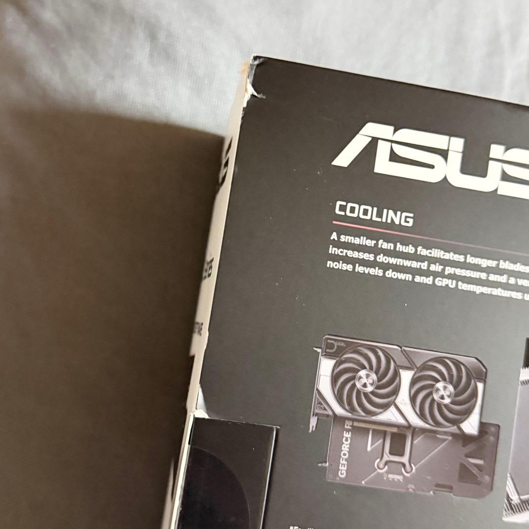 グラフィックボード・グラボ・ビデオカード ASUS Dual GeForce RTX 5070 12GB GDDR7 OC