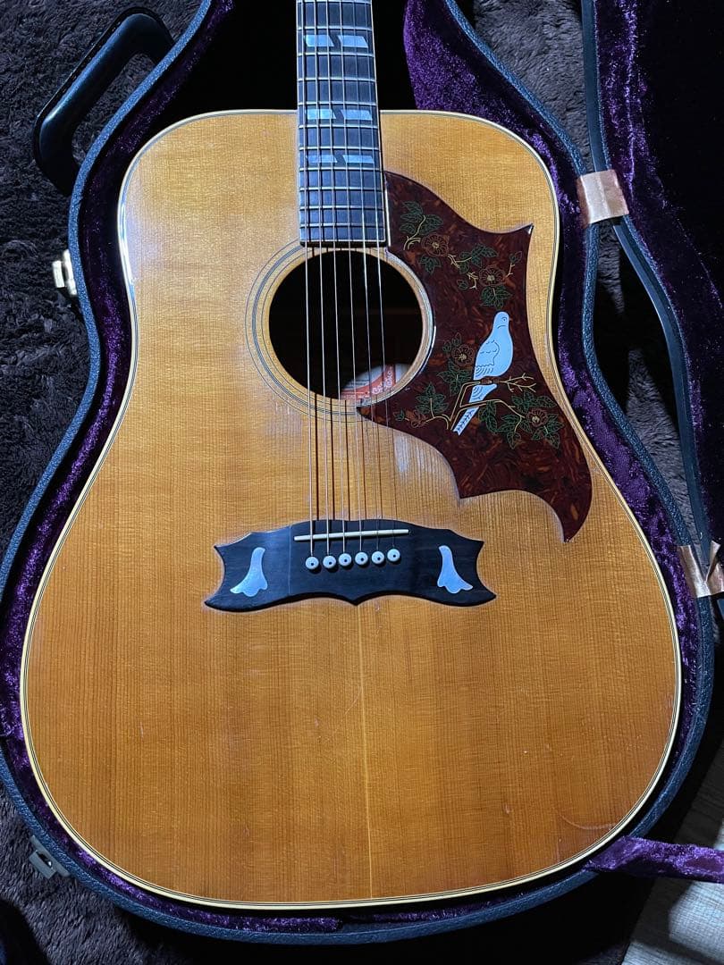 GIBSON DOVE 70年代初期製のヴィンテージ