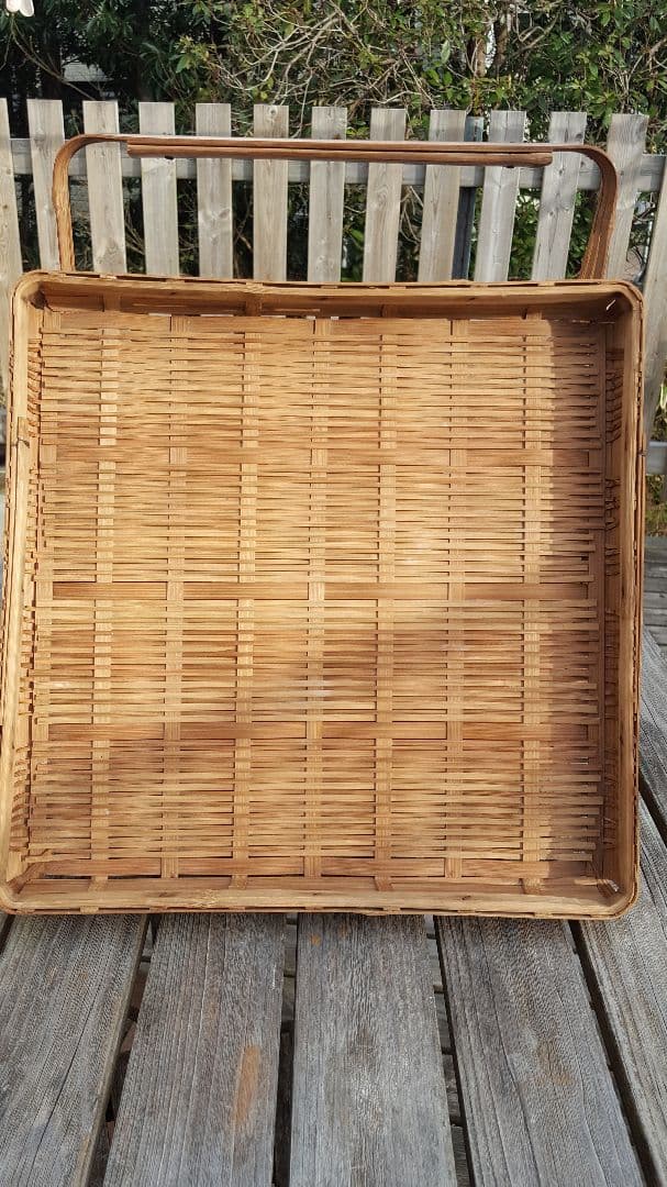 アンティークカゴ