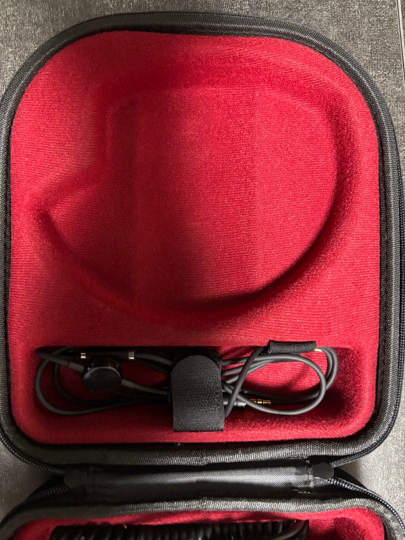 Focal Listen Professional ヘッドフォン