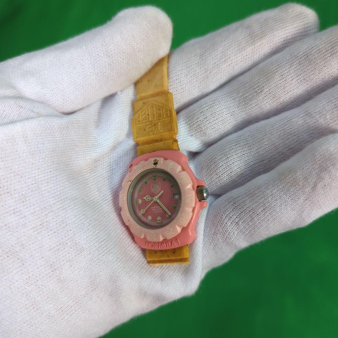 希少 タグホイヤー フォーミュラピンク　グレー　クォーツ汚れ　ジャンク　電池切れ