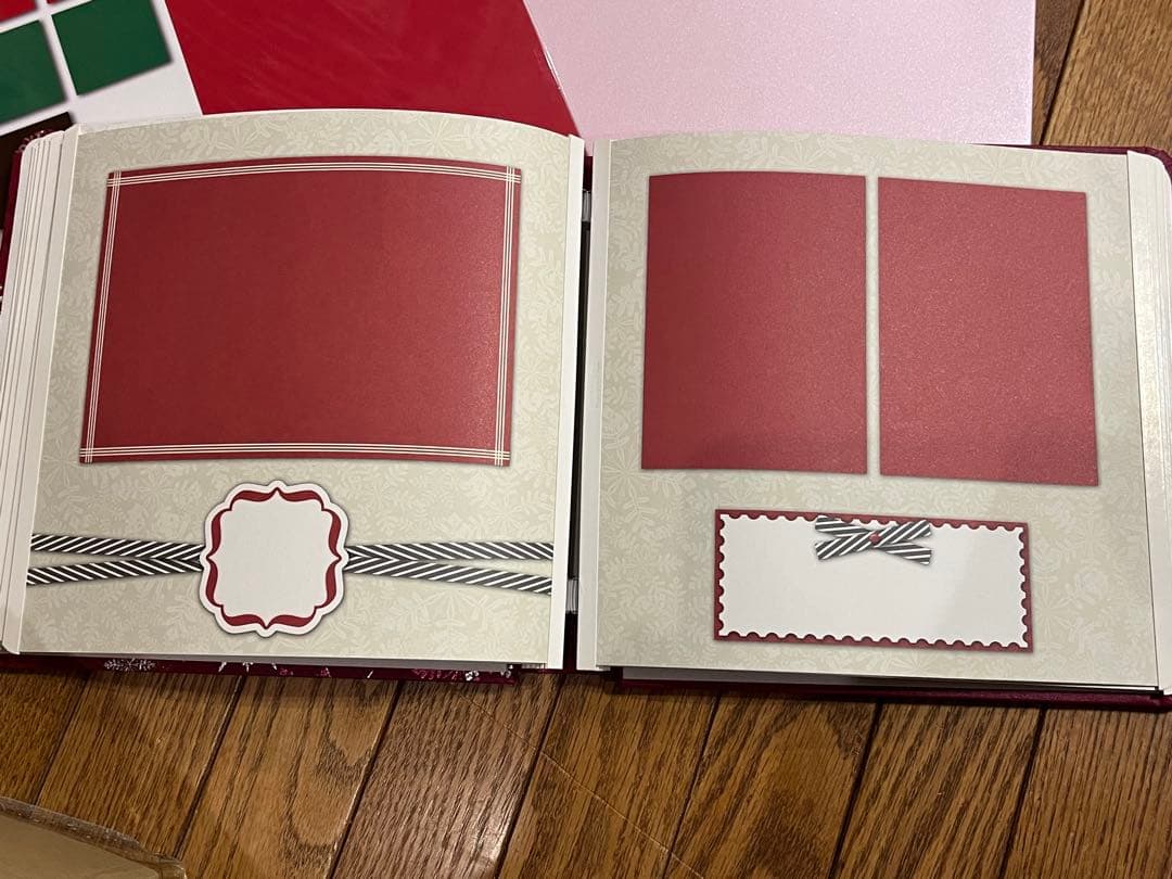 最高可愛いクリスマス調シルバー箔入り8インチアルバム　クリエイティブメモリーズ