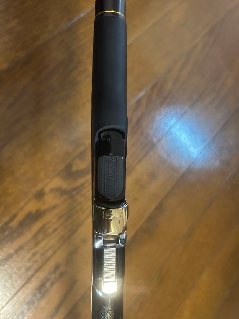 銀狼王牙AGS 06-50SMT