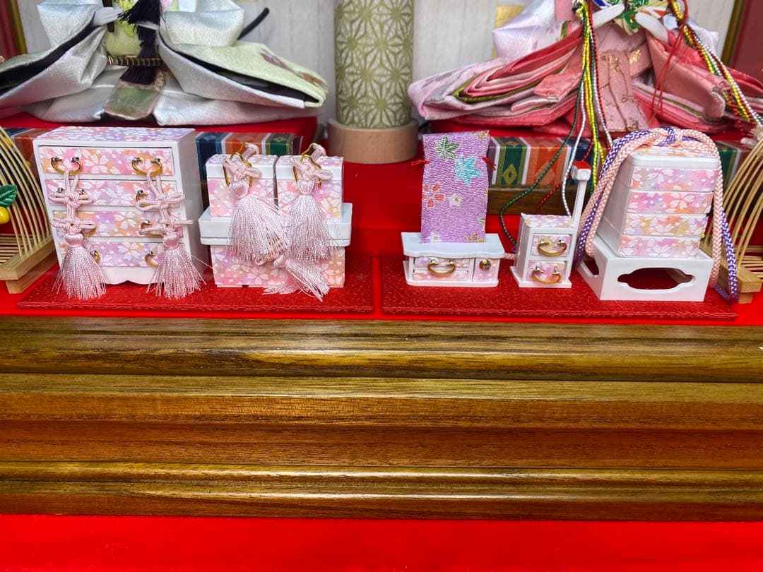 平安豊久　雛人形アクリルケース入り親王飾り・間口約５８×奥行約３２×高さ約３８㎝