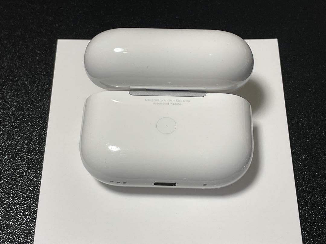 美品 Apple AirPods Pro(第2世代) Lightning+おまけ