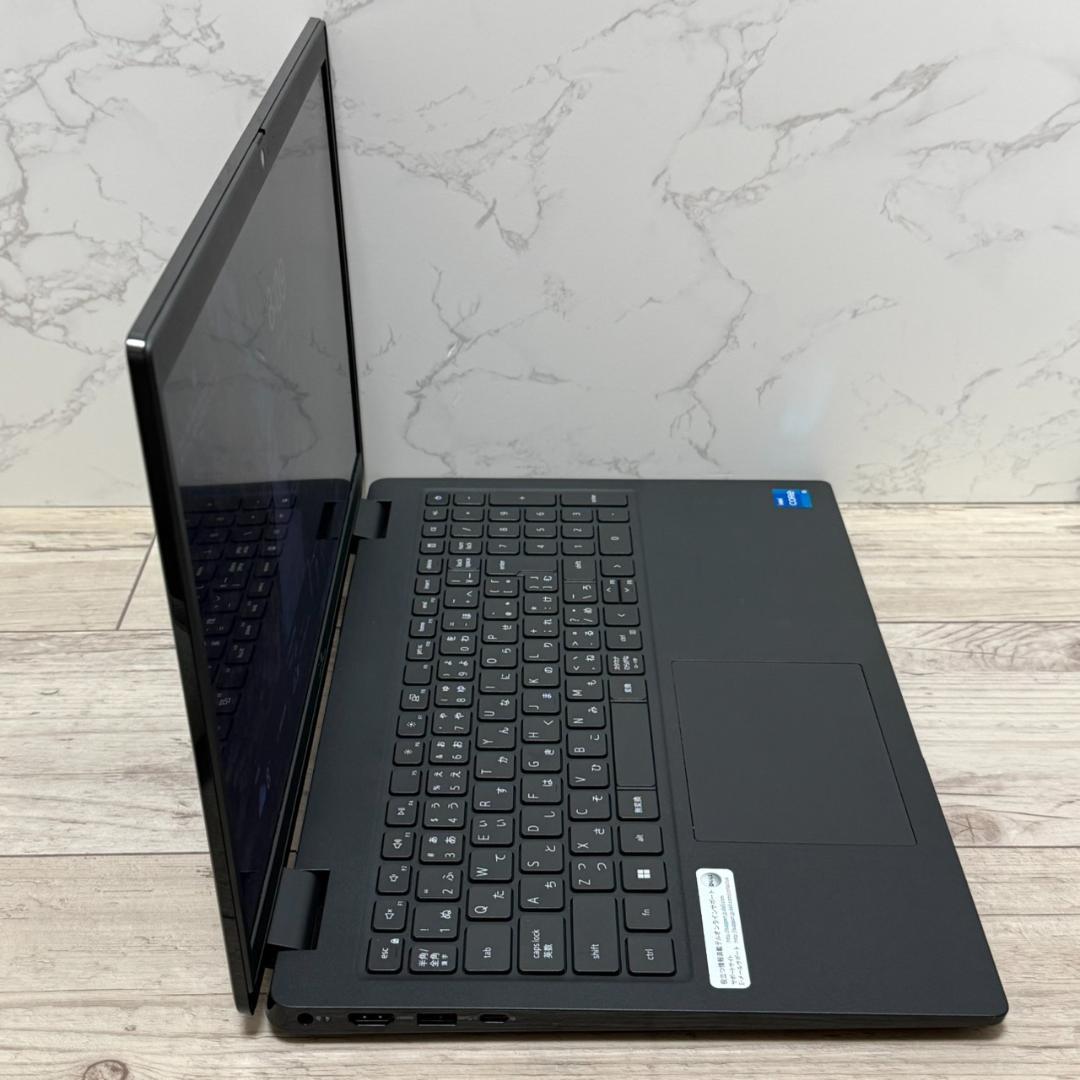 ★第11世代 i5☆メモリ16GB テンキー付き 15.6インチ DELL
