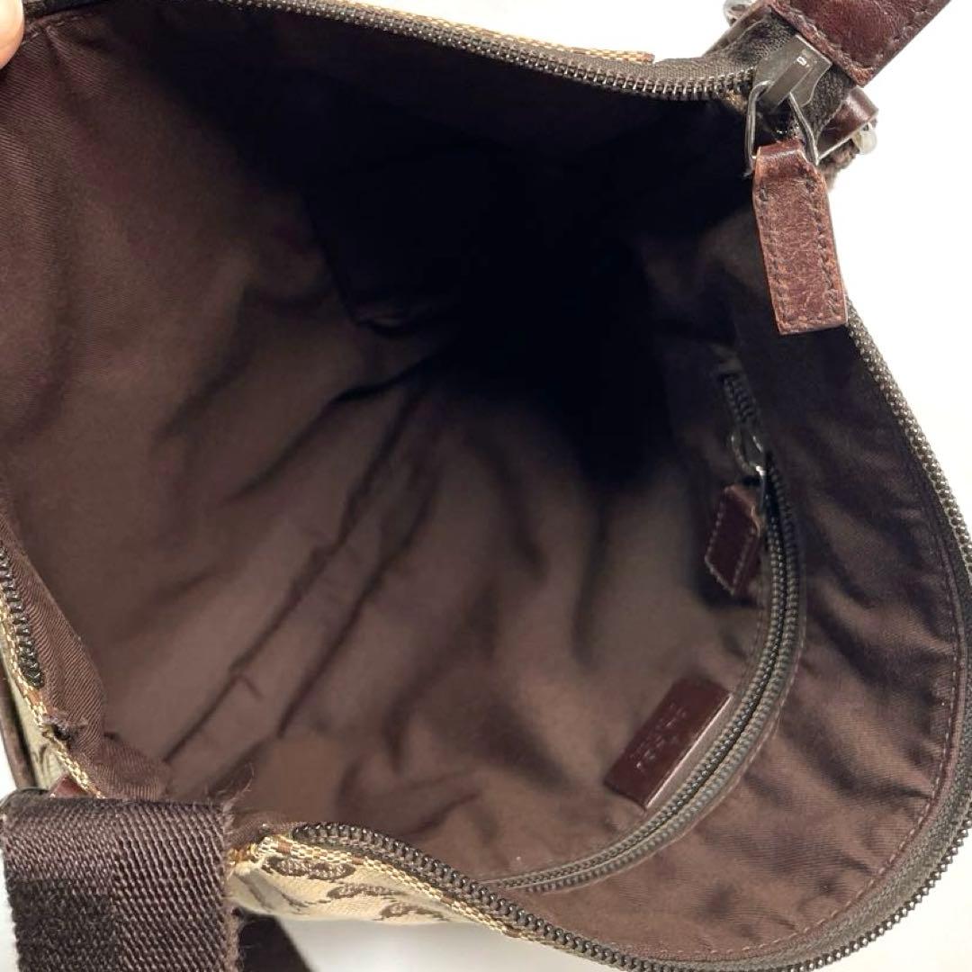 美品 GUCCI ショルダーバッグ GG キャンバス レザー