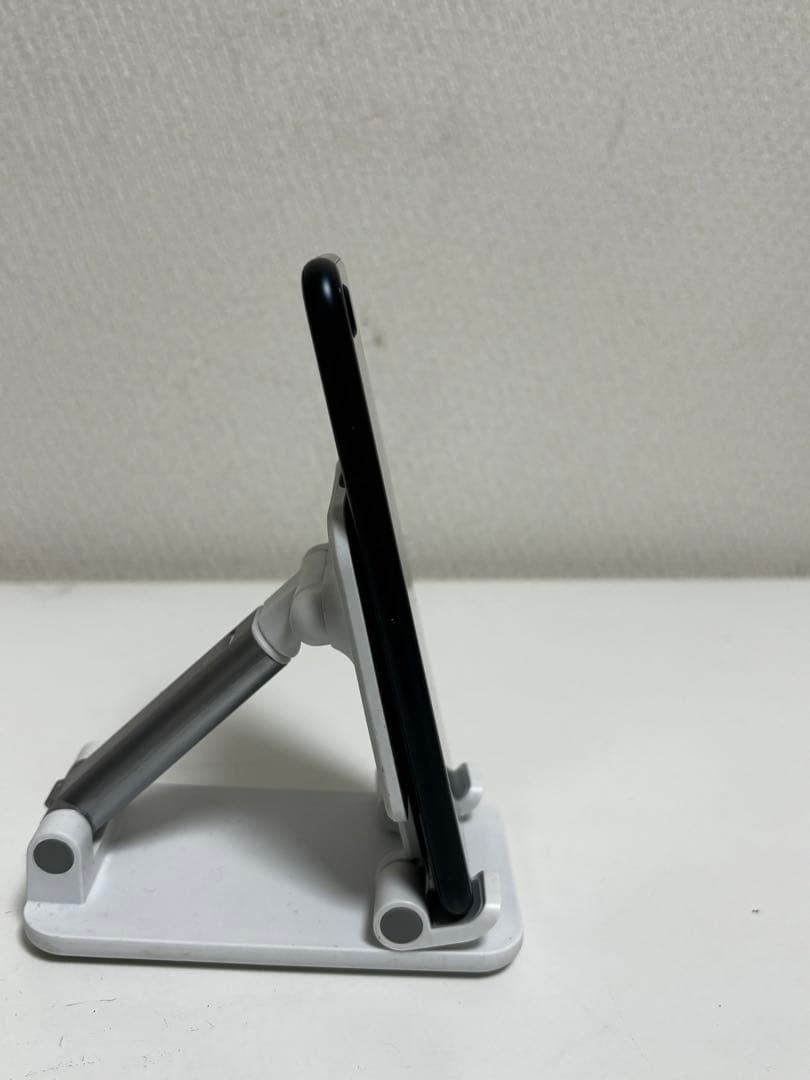 Apple iPhone SE (第3世代) ホワイト 128GB SIMフリー